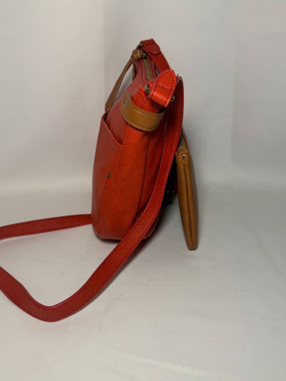 Market & Spruce Theresa Crossbody Bag w/Wristlet Orange-Red Brown Faux Leather - Picture 5 of 13